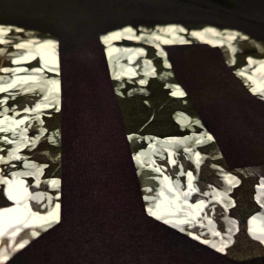 Men's Medium On the Byas Half Sleeve Graphic Tee